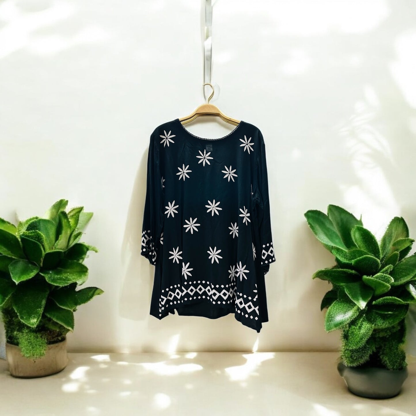 Black and white Floral Kurti